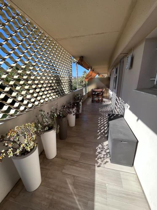 Apartment Avec Terrasse, Vue Jardin Et Piscine *